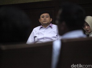 Jaksa Putar Sadapan di Sidang Lucas, Ada Soal Lobi Jaksa Lobi Hakim