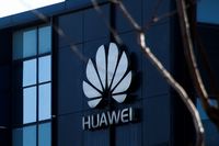 Riset: Staf Huawei Punya Hubungan dengan Intelijen China
