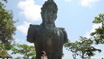Foto: Megahnya Patung Garuda Wisnu Kencana