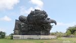 Foto: Megahnya Patung Garuda Wisnu Kencana