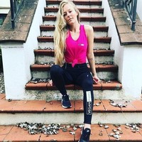 Cath memutuskan menjadi vegan ketika dia menonton sebuah video yang memperlihatkan tentang keburukan industri produk olahan susu.Sapi dipaksa hamil, kemudian bayinya dijauhkan dari ibunya dan sapi jantan ditembak kepalanya, semua ini terjadi karena kita suka minum susu sapi dan produk olahannya, tukasnya. Foto: Dok. Instagram @cathkendall