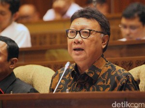 Diminta Fadli Zon Mundur, Mendagri: Siapa yang Salah Tunggu Polisi