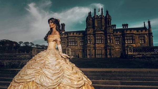 Potret Wanita Cantik yang Hidup Seperti Putri Disney