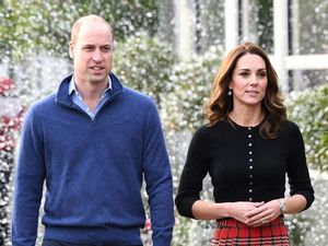 Pangeran Charles Positif Corona, William-Kate Middleton Karantina Diri