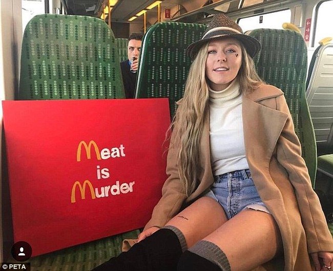 Cath berharap dengan dinobatkan sebagai vegan terseksi bisa membuat suaranya dalam hal kampanye perlindungan hewan lebih didengar dan bergaung. Foto: Dok. Instagram @cathkendall