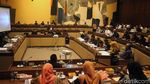 Bahas Persiapan Pemilu, Begini Raker Komisi II-Mendagri