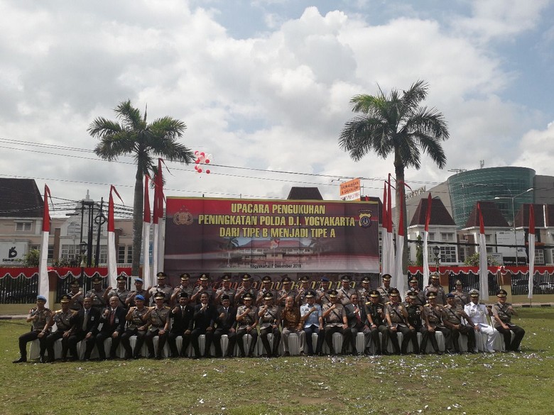 Kapolri Resmikan Polda Yogyakarta Jadi Tipe A Kapolri Resmikan Polda Yogyakarta Jadi Tipe A
