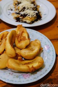 Asyiknya Ngopi Khas Belitung di Kedai Kopi Legendaris Kong Djie