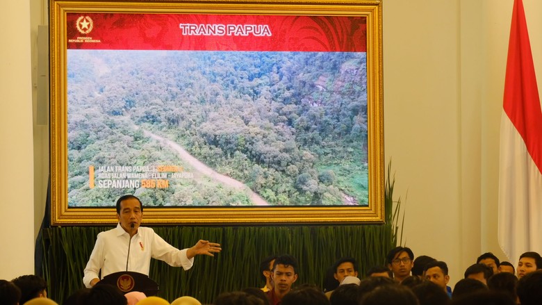 Jokowi Cerita Ngotot Kunjungi Nduga Papua Meski Tak Dibolehkan Jokowi Cerita Ngotot Kunjungi Nduga Papua Meski Tak Dibolehkan
