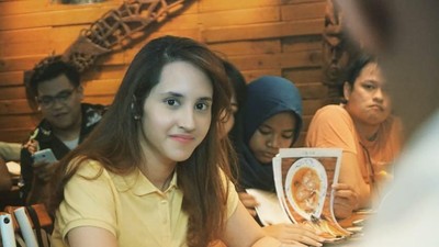 Cantiknya Tsamara Amany, Caleg Muda yang Doyan Durian