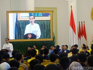 Jokowi: Isu PKI Tak Pernah Ada Selama Saya di Solo dan DKI