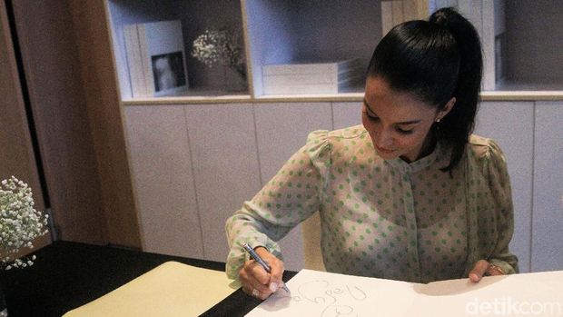 Kata Nadya Hutagalung soal Produsen Mobil Jerman