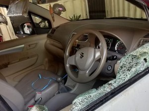 Masuk Busway dan Tak Bawa SIM, Sopir Ini Kabur hingga Tabrak Polantas
