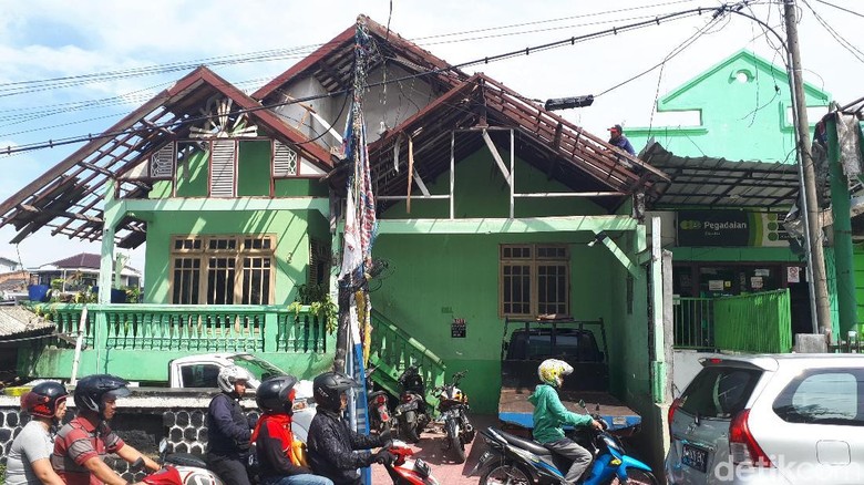 Kecepatan Puting Beliung yang Terjang Bogor 50 Km/Jam Kecepatan Puting Beliung yang Terjang Bogor 50 Km/Jam