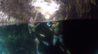 Host MTMA, Marshall Sastra dan Bimo Aryo ke Wakatobi, Sulawesi Tenggara. Mereka menjelajahi kolam tersembunyi di Pulau Tomia, Kab Wakatobi (My Trip My Adventure)