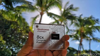 Selain itu, melalui Snapdragon 8cx, Qualcomm mengantongi sertifikasi Windows 10 Enterprise pertama untuk platform Snapdragon. Foto: Agus Tri Haryanto/detikINET
