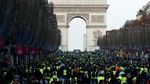 Massa Rompi Kuning Mulai Berdatangan ke Paris