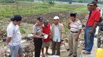 Foto: e-KTP dalam Karung yang Bikin Kaget Warga Duren Sawit