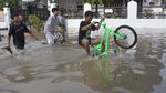 Banjir Rendam Perumahan Pura Demak Denpasar