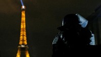 Di antara objek wisata yang akan ditutup meliputi Menara Eiffel, Museum Louvre serta Museum Orsay dan kompleks istana. (Foto: REUTERS/Stephane Mahe)