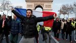 Massa Rompi Kuning Mulai Berdatangan ke Paris