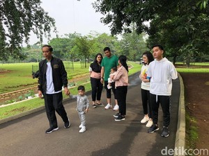 Jokowi Pajang Foto Keluarga, Sudjiwo Tedjo Ingatkan Hal Ini
