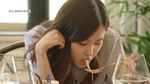 Lahapnya Gaya Makan Rose BLACKPINK Ini Bikin Ngiler