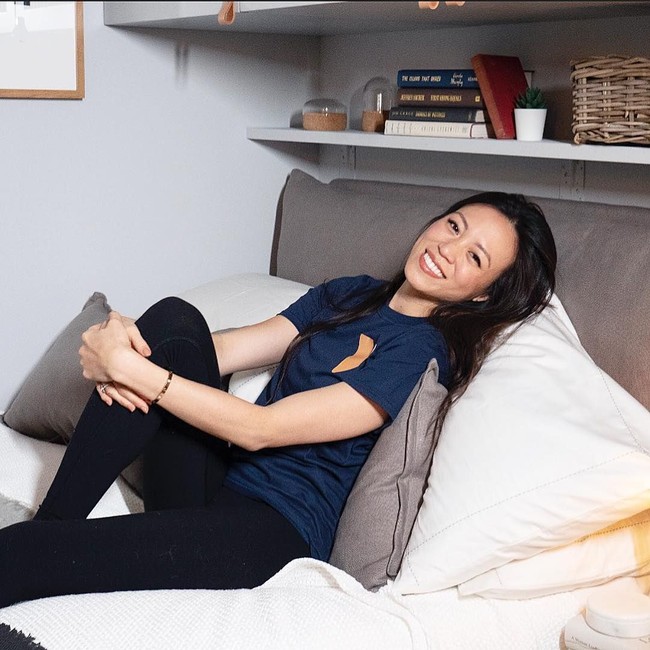 Putusnya Edo dan Dara dikabarkan tidak baik-baik saja. Orangtua Dara bahkan kaget dengan putusnya hubungan putrinya dengan pengusaha properti itu pada enam bulan lalu. Bagi mereka, putusnya hubungan tersebut terlalu tiba-tiba, padahal mereka tidak ada masalah.  Foto: dok. Instagram (@dara_huang)