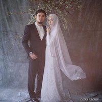 Mereka berdua dikabarkan telah melakukan akad nikah secara tertutup. Acara resepsi pernikahannya baru akan dilakukan Minggu (9/12/2018). Foto: Instagram Diera Bachir