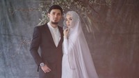Achmad Hulaefi dan LIndswell Kwok merupakan pasangan sesama atlet. Mereka bahkan menekuni profesi sama-sama sebagai pewushu. (Instagram Diera Bachir)