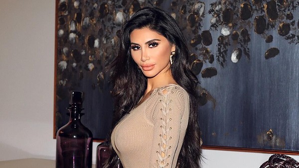 Foto: Liburannya Morgan Osman, Mantan Bartender yang Jadi Model Seksi