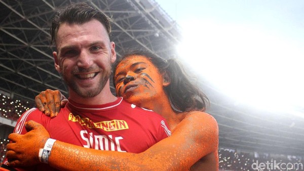 Pecah! Selebrasi Persija Juara Liga 1