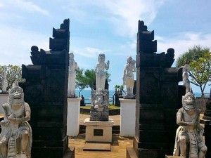 Pesona Pantai Ngobaran Gunungkidul: Sejarah, Lokasi, dan Spot Foto Mirip Bali