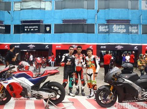 Si Entong Udah Gede Kebut-Kebutan di Sentul