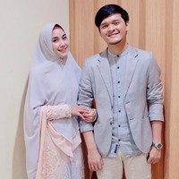 Mantan personel Cherrybelle Anisa Rahma menikah dengan Anandito Dwi Sepdiawan melalui proses taaruf. Keduanya menikah pada 16 September 2018 setelah pertemuan singkat. Foto: Instagram