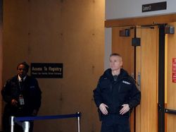 Mengintip Hebohnya Suasana Pengadilan dan Penjara Bos Huawei