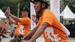 Harris Hotels menggelar acara Harris Day Fun Bike yang berlangsung secara serentak di 6 kota besar di Indonesia. Total sekitar 6.000 pesepeda turut berpesta.