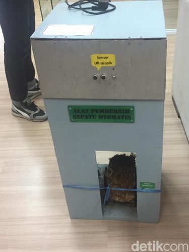 Bocah Pembuat Pembersih Sepatu Otomatis Ingin Seperti Bill Gates