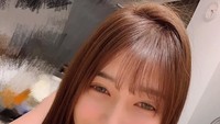 Liu Pengpeng sengaja berjualan ikan di pasar tradisional karena menggantikan ibunya yang sedang sakit. Padahal Liu merupakan model yang kerap tampil di banyak acara promosi wilayah Taiwan. (Foto: Facebook Liu Pengpeng)