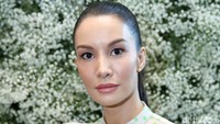 Pesona ibu tiga anak itu tak pernah luntur dimakan usia. Pool/Ismail/detikFoto.
