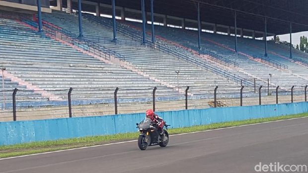 Live Report: Sensasi Mengendarai Motor MotoGP di Sentul