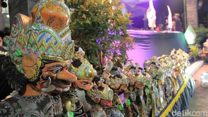 Ilustrasi kesenian Wayang Golek