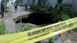 Penampakan Lubang Besar yang Menganga di Bandung
