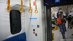 Mengintip Kerennya Interior MRT Jakarta