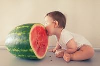 Kiwi hingga Apple, Buah Populer yang Jadi Nama Bayi di 2018