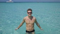 Dia juga pernah bersantai di pantai kawasan Punta Cana (pilotpatrick/Instagram)