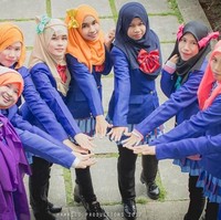 Hijab tak lagi jadi halangan untuk melakukan hobi. Tak terkecuali jadi cosplayer. Beberapa hijabers di Malaysia menyeriusi kegemarannya itu hingga jadi viral di media sosial. Foto: Istimewa