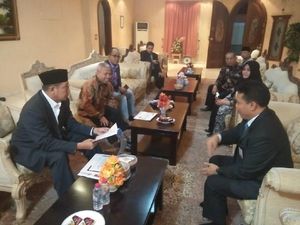 Tiba di Saudi, Menag Gelar Rapat Bahas Fast Track dan Tenda Armina