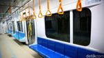 Mengintip Kerennya Interior MRT Jakarta