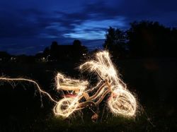 Deretan Lukisan Cahaya yang Memukau Mata